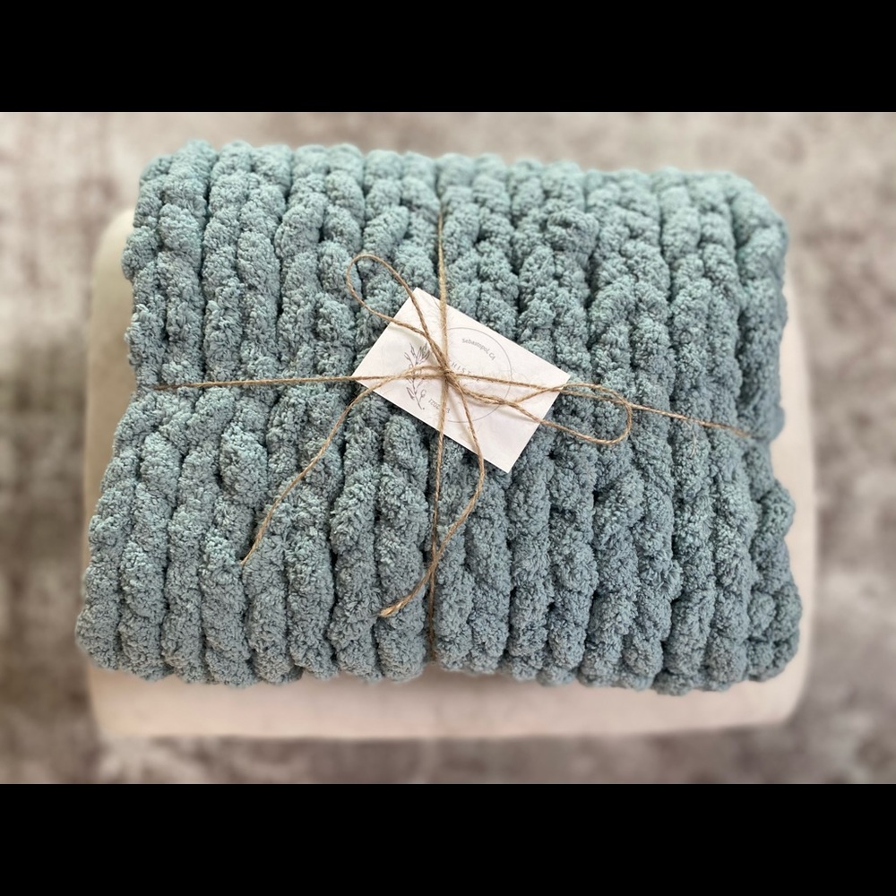 Aquamarine Chunky Knit Baby Blanket